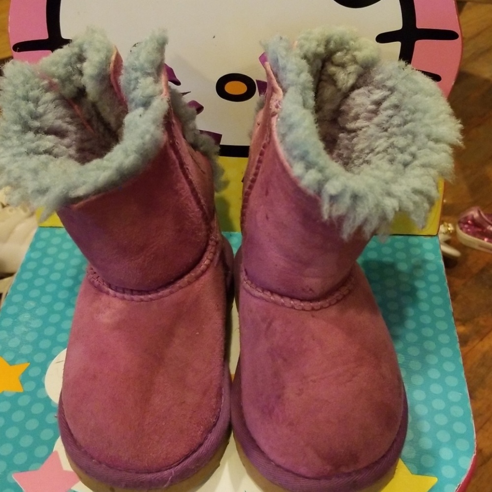 Bailey now Uggs